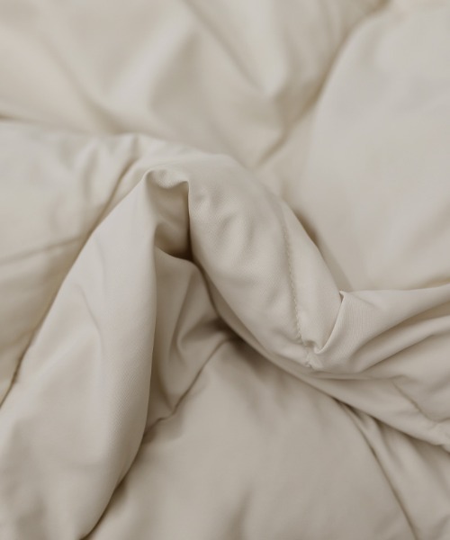 select MOCA(セレクトモカ)の「ハイネックダイヤキルトショートダウン(ダウンジャケット/コート・レディース・アイボリー/ブラック/カーキ・FREE)」の13枚目の写真