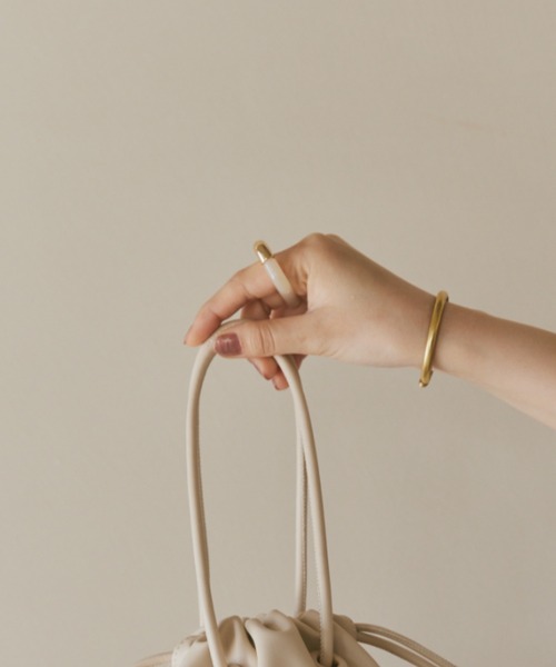 moi tytto(モイテュット)の「ニュアンスカラーフィンガーリング/フラワーリング/ポイントイヤカフ3set(リング・レディース・ナチュラル・FREE)」の8枚目の写真