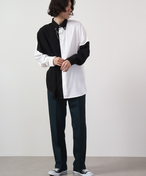 Wide long sleeve dress shirt with chain / チェーン付き ワイド長袖シャツ（シャツ/ブラウス）｜REGIEVO（レジエボ）