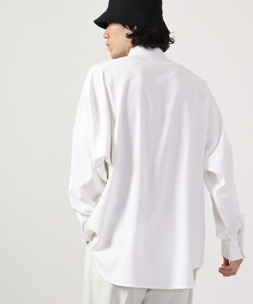 Wide long sleeve dress shirt with chain / チェーン付き ワイド長袖シャツ（シャツ/ブラウス）｜REGIEVO（レジエボ）