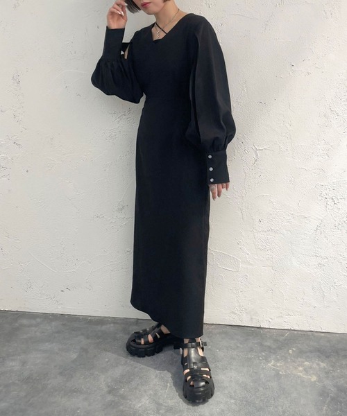 apres jour mignon(アプレジュールミニョン)の「袖スリットワンピース【ZOZOTOWN限定アイテム】(ワンピース・レディース・ブラック/ブラック系その他・X-LARGE/MEDIUM/SMALL)」の13枚目の写真