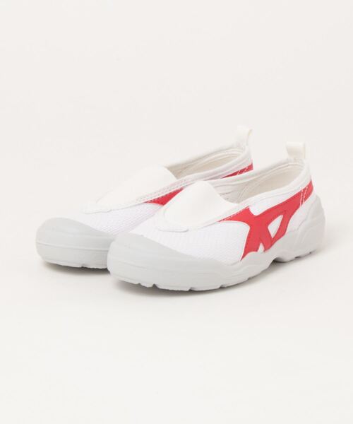 MoonStar(ムーンスター)の「【MoonStar/ムーンスター】バイオ LT 01 上履き(スリッポン・キッズ・ブルー/ホワイト/レッド/グリーン・18.0cm/19.0cm/20.0cm/21.0cm/22.0cm/17.0cm/19.5cm/20.5cm/21.5cm/22.5cm/23.0cm/23.5cm/24.0cm/16.0cm)」の1枚目の写真