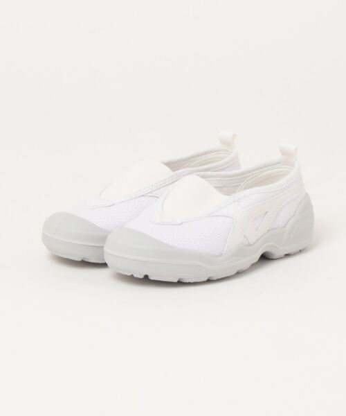 MoonStar(ムーンスター)の「【MoonStar/ムーンスター】バイオ LT 01 上履き(スリッポン・キッズ・ブルー/ホワイト/レッド/グリーン・18.0cm/19.0cm/20.0cm/21.0cm/22.0cm/17.0cm/19.5cm/20.5cm/21.5cm/22.5cm/23.0cm/23.5cm/24.0cm/16.0cm)」の2枚目の写真