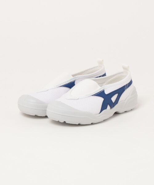 MoonStar(ムーンスター)の「【MoonStar/ムーンスター】バイオ LT 01 上履き(スリッポン・キッズ・ブルー/ホワイト/レッド/グリーン・18.0cm/19.0cm/20.0cm/21.0cm/22.0cm/17.0cm/19.5cm/20.5cm/21.5cm/22.5cm/23.0cm/23.5cm/24.0cm/16.0cm)」の4枚目の写真
