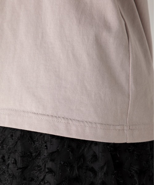 MILLION CARATS(ミリオンカラッツ)の「コンシャスフォルムが魅力の袖ブロードプリントT(Tシャツ/カットソー・レディース・オフホワイト/ブラック/ベージュ・FREE)」の12枚目の写真