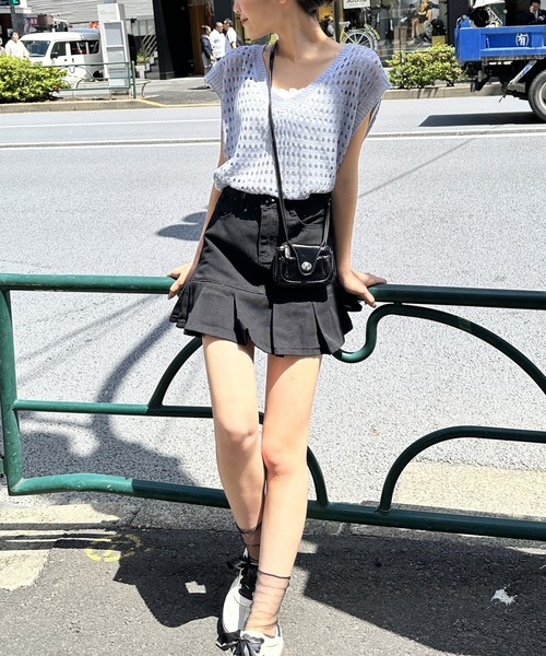 Silly(シリー)の「デニムプリーツミニスカート(デニムスカート・レディース・グレー/チャコールグレー/ブラック・SMALL/MEDIUM/LARGE)」の14枚目の写真