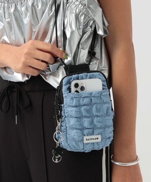 BAYFLOW（ベイフロー）の「[スマホ・カード収納可♪]ポップコーンミニショルダー（ショルダーバッグ・レディース・ブルー/ブラック/オフホワイト/ブルー系/イエロー/ネイビー系・FREE）」の5枚目の写真