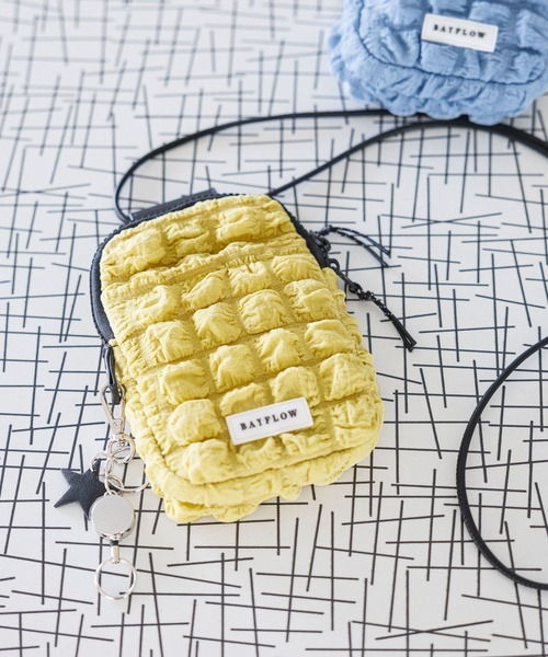 BAYFLOW（ベイフロー）の「[スマホ・カード収納可♪]ポップコーンミニショルダー（ショルダーバッグ・レディース・ブルー/ブラック/オフホワイト/ブルー系/イエロー/ネイビー系・FREE）」の6枚目の写真