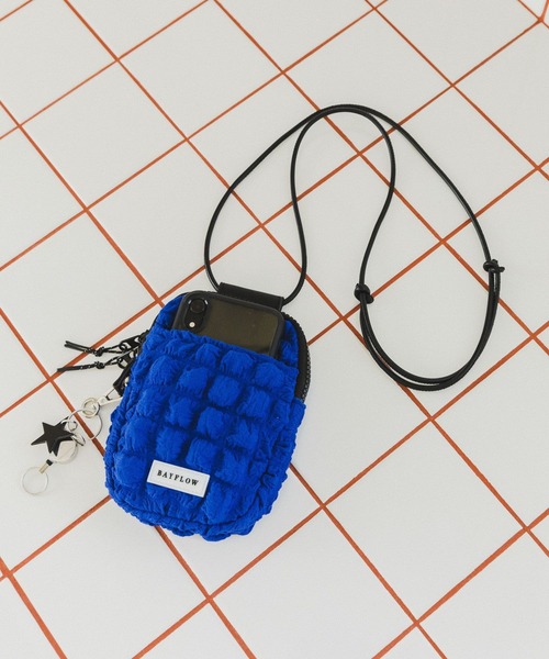 BAYFLOW（ベイフロー）の「[スマホ・カード収納可♪]ポップコーンミニショルダー（ショルダーバッグ・レディース・ブルー/ブラック/オフホワイト/ブルー系/イエロー/ネイビー系・FREE）」の4枚目の写真