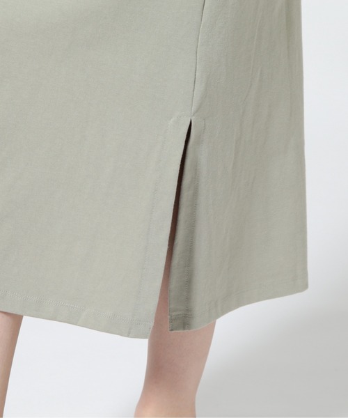 DROIT BELLO（ドロイトベロ）の「DROIT BELLO(ドロイトベロ) 袖スリットカットソーワンピース（ワンピース・レディース・ブラック/カーキ・F）」の13枚目の写真