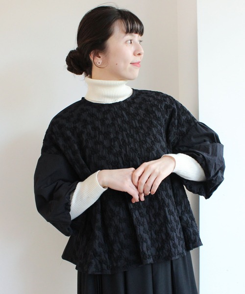 l'atelier du savon（アトリエドサボン）の「○C/小花の刺繍