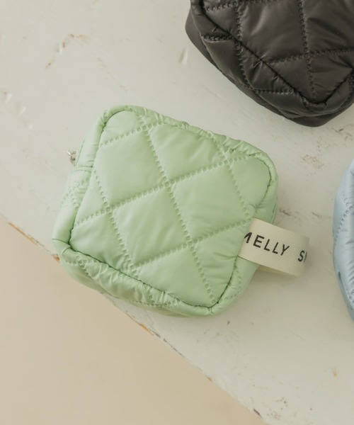 SMELLY（スメリー）の「キルティングミニスクエアポーチ（ポーチ・レディース・ブラック/グレー/ミント・-）」の19枚目の写真