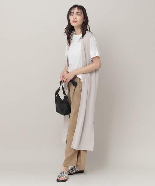 Elura（エルーラ）の「ひやっとタッチドルマンT（Tシャツ/カットソー・レディース・イエロー/ブラウン/ホワイト/ブラック/ピンクベージュ/グレー・LARGE/MEDIUM/SMALL）」の20枚目の写真