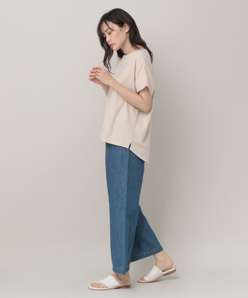 Elura（エルーラ）の「ひやっとタッチドルマンT（Tシャツ/カットソー・レディース・イエロー/ブラウン/ホワイト/ブラック/ピンクベージュ/グレー・LARGE/MEDIUM/SMALL）」の11枚目の写真