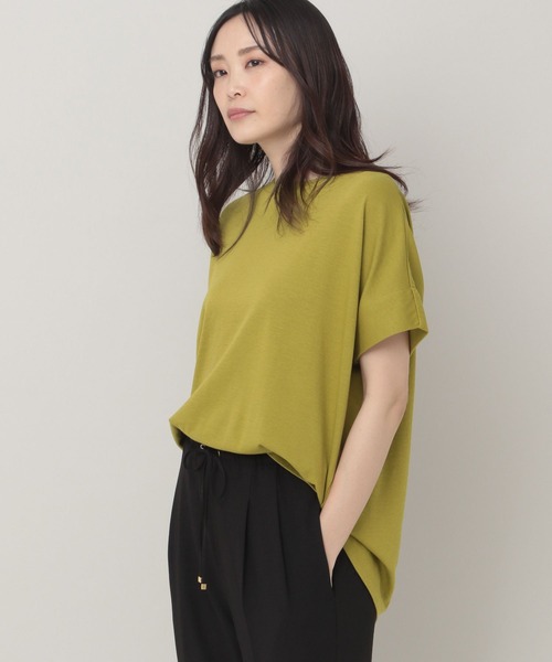 Elura（エルーラ）の「ひやっとタッチドルマンT（Tシャツ/カットソー・レディース・イエロー/ブラウン/ホワイト/ブラック/ピンクベージュ/グレー・LARGE/MEDIUM/SMALL）」の7枚目の写真