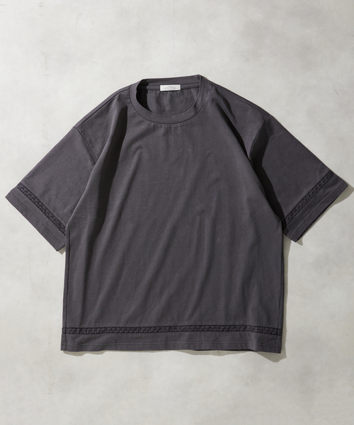 JOURNAL STANDARD relume（ジャーナルスタンダード　レリューム）の「レースラインTシャツ（Tシャツ/カットソー・メンズ・アイボリー/スモーク/サファリグリーン/ブラックミックス・MEDIUM/LARGE）」の2枚目の写真