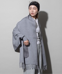 MHBG TOKYO（エムエイチビージートーキョー）の「ファーポケット　ケープニットカーデ（カーディガン/ボレロ）」