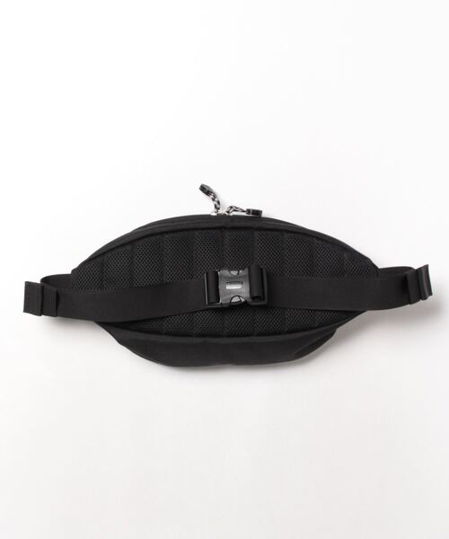 CHUMS(チャムス)の「【CHUMS/チャムス】 Recycle Small Oval Waist Pack(ショルダーバッグ・レディース・ブラック/ブラウン/その他2/その他3/その他1/ネイビー/グレイッシュベージュ/レッド/その他7/その他4/その他6/その他5/ブルー・FREE)」の14枚目の写真