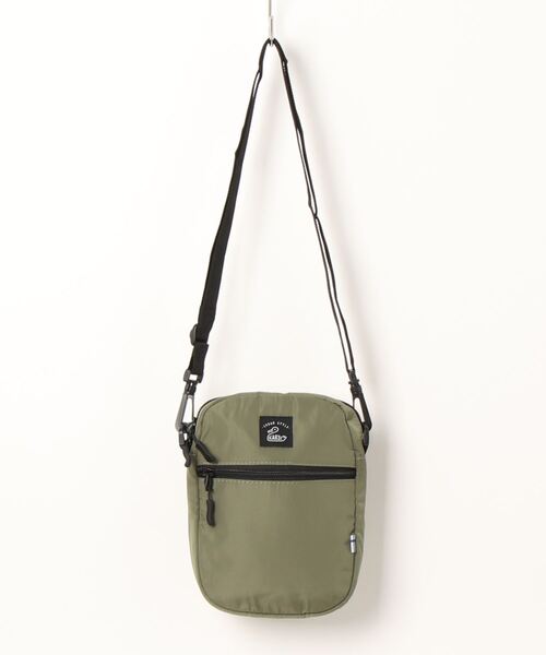 KAKSI（カクシ）の「KAKSI /カクシ / Packable Shoulder Bag M（ショルダーバッグ・レディース・ブラック/ベージュ/グレー/ピンク/カーキ・ONESIZE）」の18枚目の写真