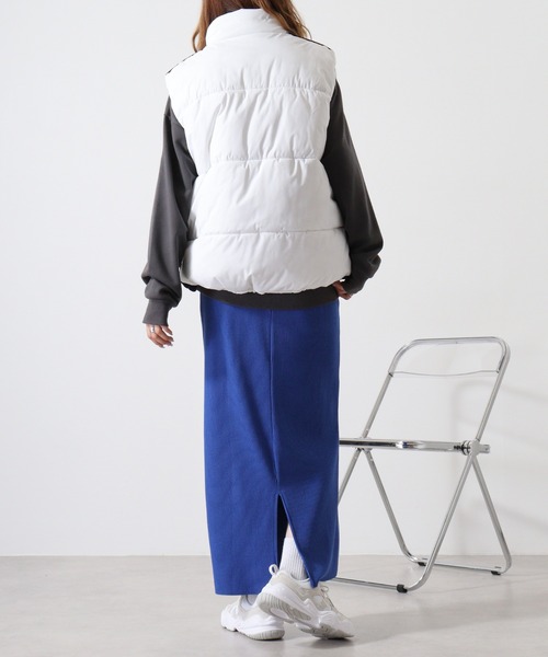 SUGGESTION(サジェッション)の「SUGGESTION 中綿スタンドベスト(ダウンベスト・メンズ・ブラック/ブラック系その他/ホワイト系その他/チャコール/ホワイト・M/L)」の8枚目の写真