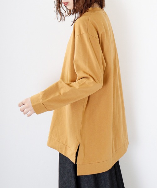 Emago(イマゴ)の「EMAGO 葉っぱロゴ刺繍チュニック(Tシャツ/カットソー・レディース・ベージュ/マスタード/ネイビー・FREE)」の8枚目の写真