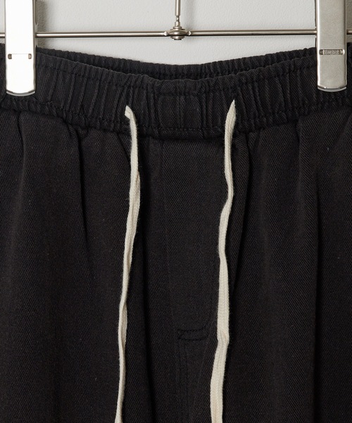 ROOPTOKYO（ループトウキョウ）の「▲4Pocket Cargo Denim / 4ポケットカーゴデニムパンツ（カーゴパンツ・レディース・ブルー/ブラック・M/L/S）」の21枚目の写真