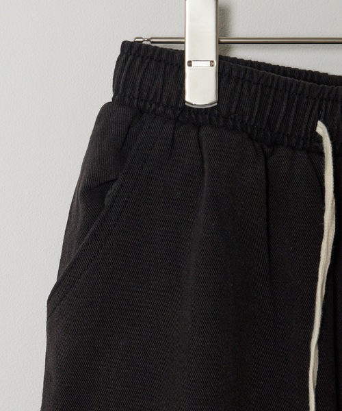 ROOPTOKYO（ループトウキョウ）の「▲4Pocket Cargo Denim / 4ポケットカーゴデニムパンツ（カーゴパンツ・レディース・ブルー/ブラック・M/L/S）」の20枚目の写真