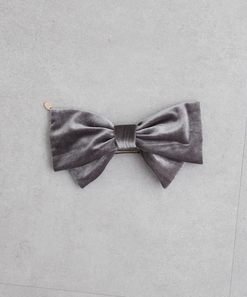 Chico（チコ）の「BIGベロアバレッタ（バレッタ/ヘアクリップ・レディース・グレー/ブラック/ブルー・FREE）」の7枚目の写真