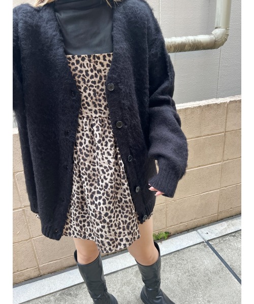 WC（ダブル シー）の「モヘアライクビッグカーディガン（カーディガン/ボレロ・レディース・パープル/ブラック/ピンク/ブルー・FREE）」の6枚目の写真