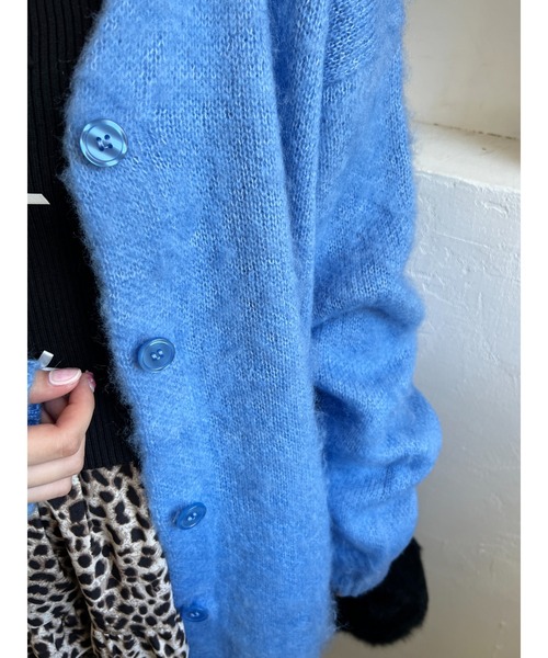 WC（ダブル シー）の「モヘアライクビッグカーディガン（カーディガン/ボレロ・レディース・パープル/ブラック/ピンク/ブルー・FREE）」の15枚目の写真