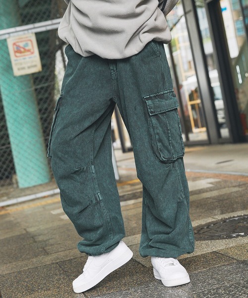 MSG(エムエスジー)の「Buyer's Select/ケミカルウォッシュ/オーバーダイワイドカーゴパンツ(カーゴパンツ・メンズ・ブラウン/パープル/ブルー/ブラック/グリーン・M/L)」の21枚目の写真