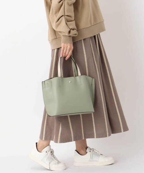 one'sterrace(ワンズテラス)の「【ワンズテラス別注】Legato Largo かるいかばん2WAYトート(トートバッグ・レディース・ブラウン系/ライトグリーン/ダークグレー・99)」の7枚目の写真