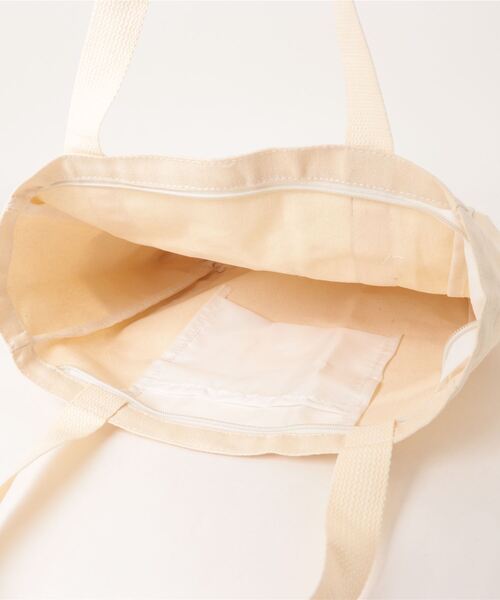 Anuenue(アヌエヌエ)の「4ポケット付きトートバッグ(トートバッグ・レディース・ブラック/ホワイト・FREE)」の13枚目の写真