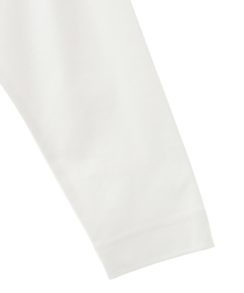 MELROSE claire（メルローズ クレール）の「【程よい厚み安心感のあるコットンスムースプルオーバー】（Tシャツ/カットソー・レディース・グレイッシュベージュ/ブラック/オフホワイト・FREE）」の10枚目の写真