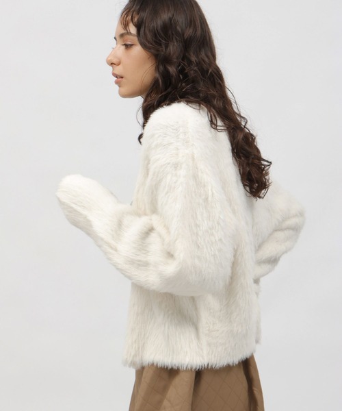 LAKOLE（ラコレ）の「7ゲージシャギーカーディガン / 995790（カーディガン/ボレロ・レディース・オフホワイト/グレー/ライトブルー・SMALL/MEDIUM）」の12枚目の写真