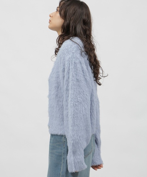 LAKOLE（ラコレ）の「7ゲージシャギーカーディガン / 995790（カーディガン/ボレロ・レディース・オフホワイト/グレー/ライトブルー・SMALL/MEDIUM）」の8枚目の写真