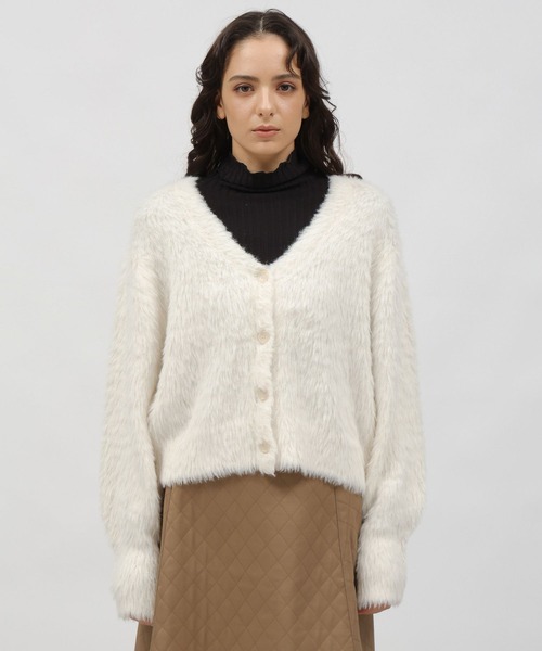 LAKOLE（ラコレ）の「7ゲージシャギーカーディガン / 995790（カーディガン/ボレロ・レディース・オフホワイト/グレー/ライトブルー・SMALL/MEDIUM）」の14枚目の写真