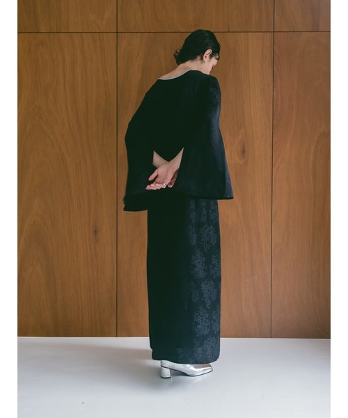 sahara サハラ　Curve Piping Flower Dress sahara（サハラ）の「Curve Piping Flower Dress（ワンピース