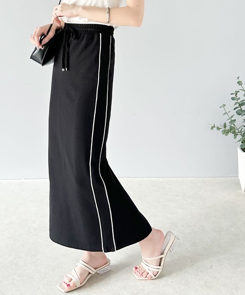 セール】【mily bilet】スポーティムードを楽しむ一着。サイドライン