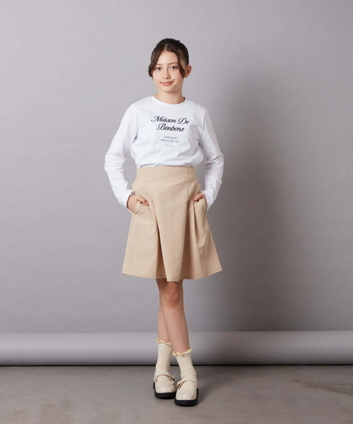 a.v.v（アーヴェヴェ）の「[100-130]【セットアップ対応】ハイウエストタックスカート（スカート・キッズ・ネイビー/ベージュ・100/110/120/130）」の6枚目の写真