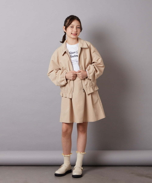 a.v.v（アーヴェヴェ）の「[100-130]【セットアップ対応】ハイウエストタックスカート（スカート・キッズ・ネイビー/ベージュ・100/110/120/130）」の12枚目の写真