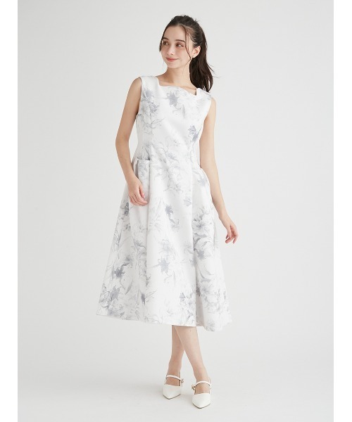 CELFORD（セルフォード）の「スカラネックフィット＆フレアワンピース