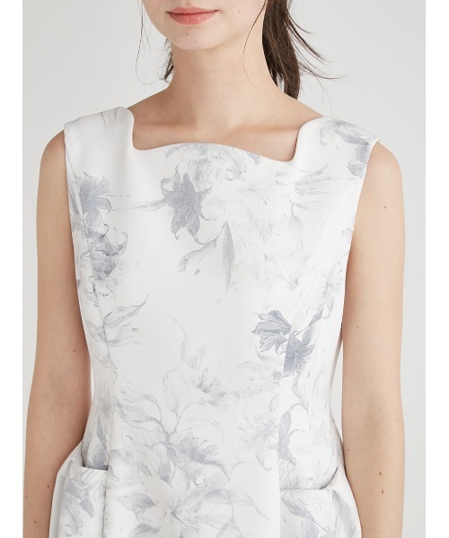 CELFORD（セルフォード）の「スカラネックフィット＆フレアワンピース