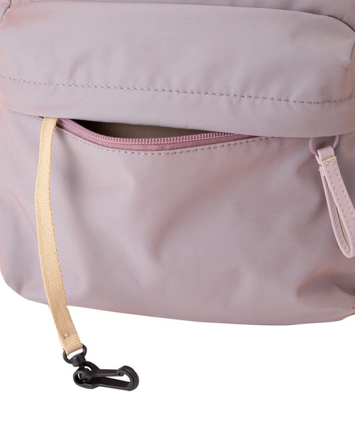 World Traveler(ワールドトラベラー)の「World Traveler/ワールドトラベラー ミラ リュックサック No.17533(バックパック/リュック・メンズ・ブラック/ベージュ/ピンク系1・FREE)」の10枚目の写真