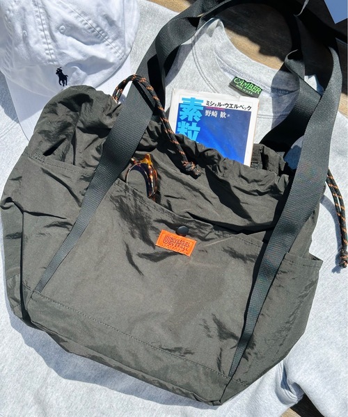 ONE DAY KMC (ワンデイケーエムシー)の「UNIVERSAL OVERALL / UO シンゲンブドウバッグM / UVO-188(ショルダーバッグ・レディース・グレー系その他/オリーブ/ブラック/ベージュ・ONESIZE)」の12枚目の写真