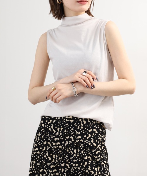 BRODIAEA(ブローディア)の「BRODIAEA シルクプロテイン加工ボトルノース(タンクトップ・レディース・ピンク/イエロー/ベージュ/ライトピンク/ブラック/アイボリー/グレイッシュベージュ・40)」の5枚目の写真