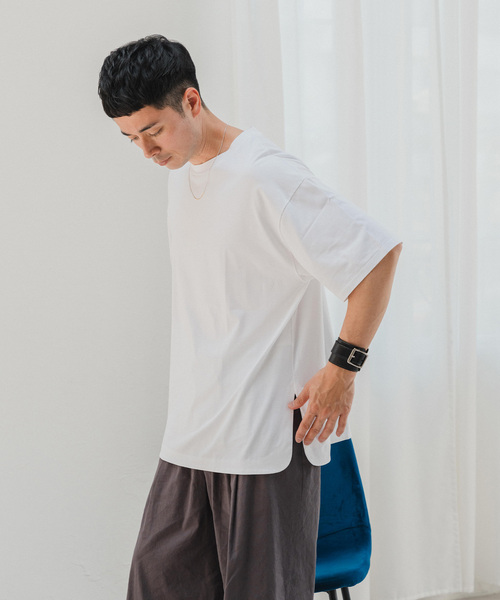 ATON(エイトン)の「【ATON / エイトン】別注 SUVIN60/2 SEMI ROUND-HEM Tシャツ(Tシャツ/カットソー・メンズ・ブラック/ネイビー/コバルトブルー/ホワイト/キャメル/ボルドー・4/6/2)」の18枚目の写真