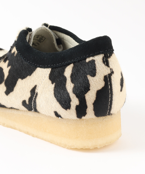 Clarks(クラークス)の「【Clarks / クラークス】Wallabee Cow Print Hair On(モカシン/デッキシューズ・メンズ・ブラック系その他・65/70/75/80/85/90)」の5枚目の写真