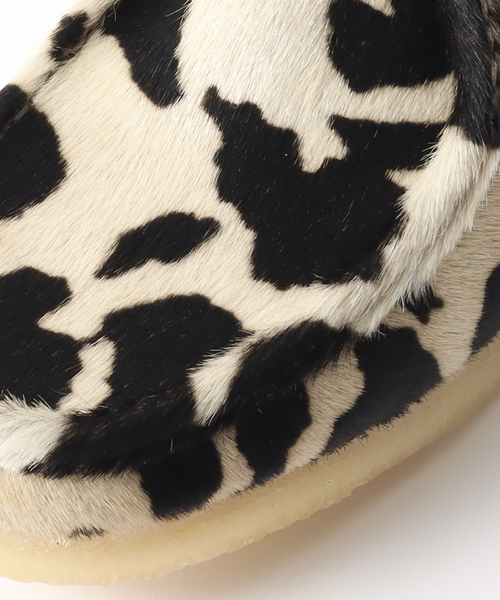 Clarks(クラークス)の「【Clarks / クラークス】Wallabee Cow Print Hair On(モカシン/デッキシューズ・メンズ・ブラック系その他・65/70/75/80/85/90)」の11枚目の写真