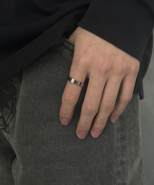 SILVER BULLET(シルバーバレット)の「『SBLTRS』ユニセックス 変形デザインリング(リング・レディース・A/B/C/D/E/F/G・5/4.5/FREE/8)」の9枚目の写真